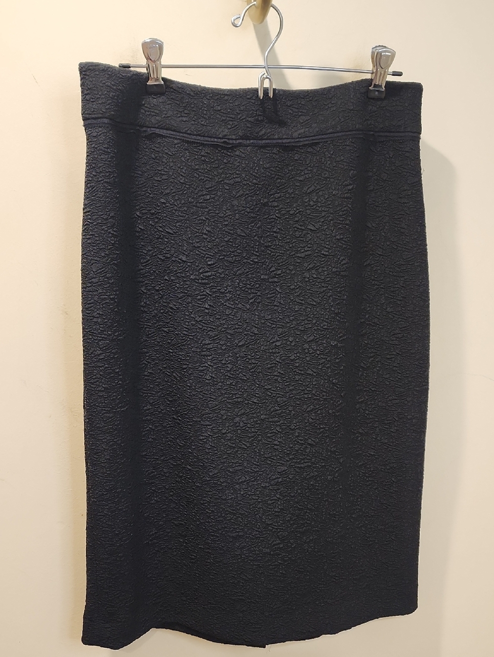Ann Taylor Black Textured Pencil Skirt Sz 10